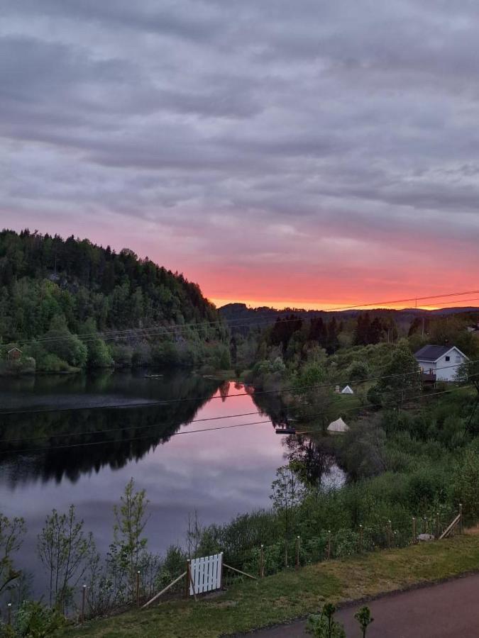 Glamping On Idyllic Lake, Paddle Boards & Rowboat Porsgrunn Buitenkant foto